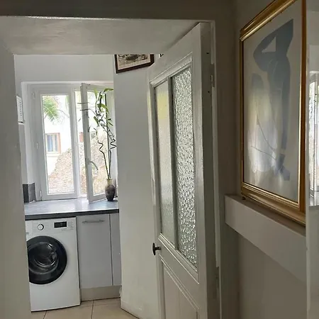 Bourgoise Chez Perette A 7 Mn En Voiture De La Croisette Apartment
